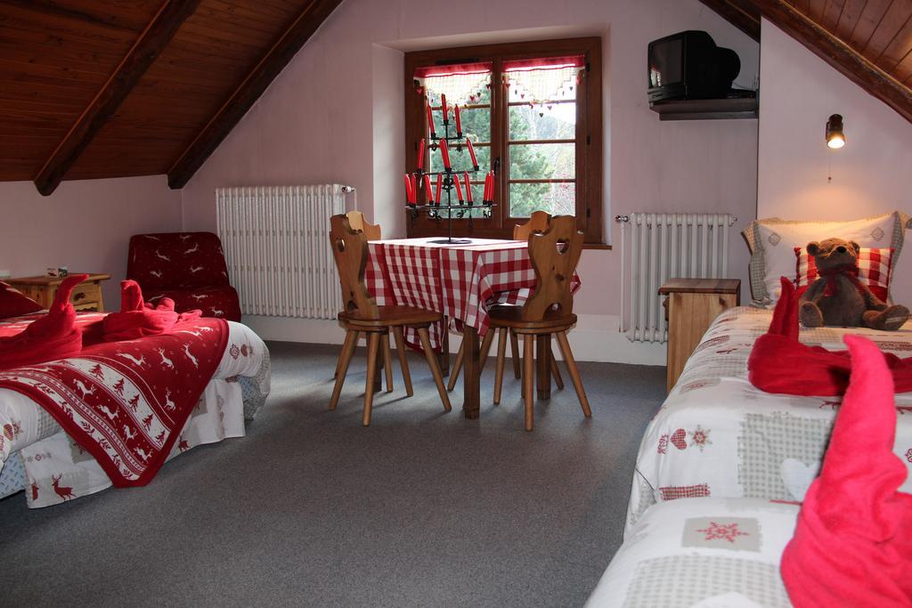 Hotel La Tapia Отран Стая снимка
