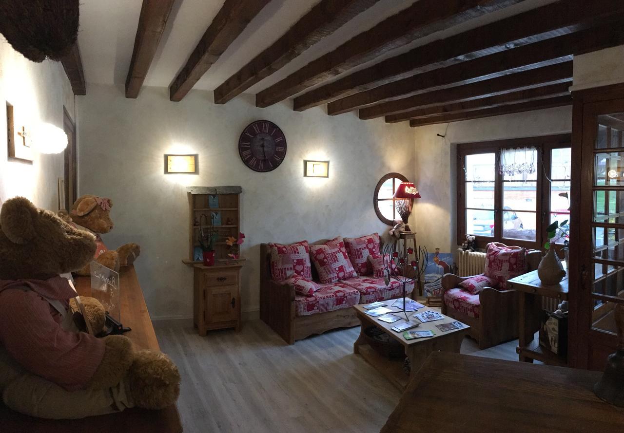 Hotel La Tapia Отран Екстериор снимка